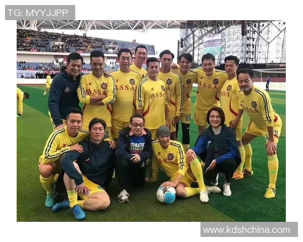 三水足球明星比赛盛况空前球迷热情高涨共庆足球盛宴 三水足球明星比赛盛况空前球迷热情高涨共庆足球盛宴